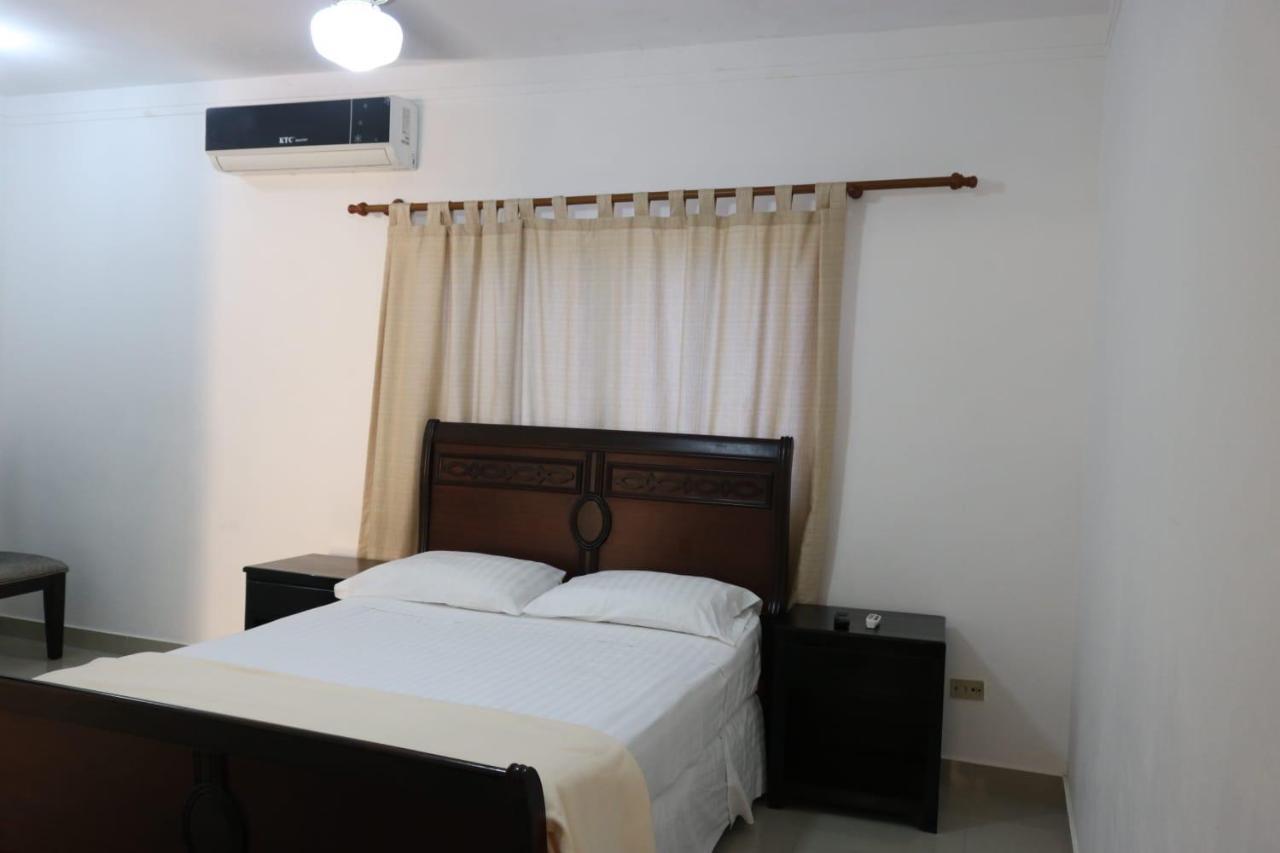 Apartamento Amueblado Amplio Tranquilo Privado Como Tu Lo Mereces Santiago De Los Caballeros Esterno foto