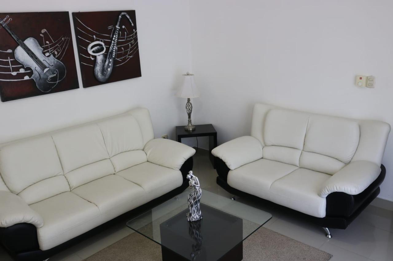 Apartamento Amueblado Amplio Tranquilo Privado Como Tu Lo Mereces Santiago De Los Caballeros Esterno foto