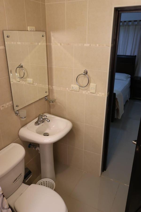 Apartamento Amueblado Amplio Tranquilo Privado Como Tu Lo Mereces Santiago De Los Caballeros Esterno foto