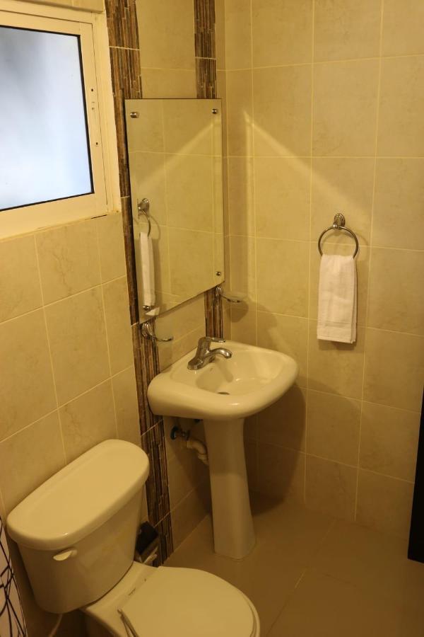 Apartamento Amueblado Amplio Tranquilo Privado Como Tu Lo Mereces Santiago De Los Caballeros Esterno foto